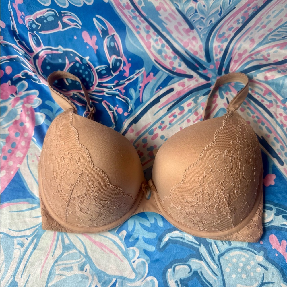 Victoria's Secret Lace Bra in Tan Size 34DDD